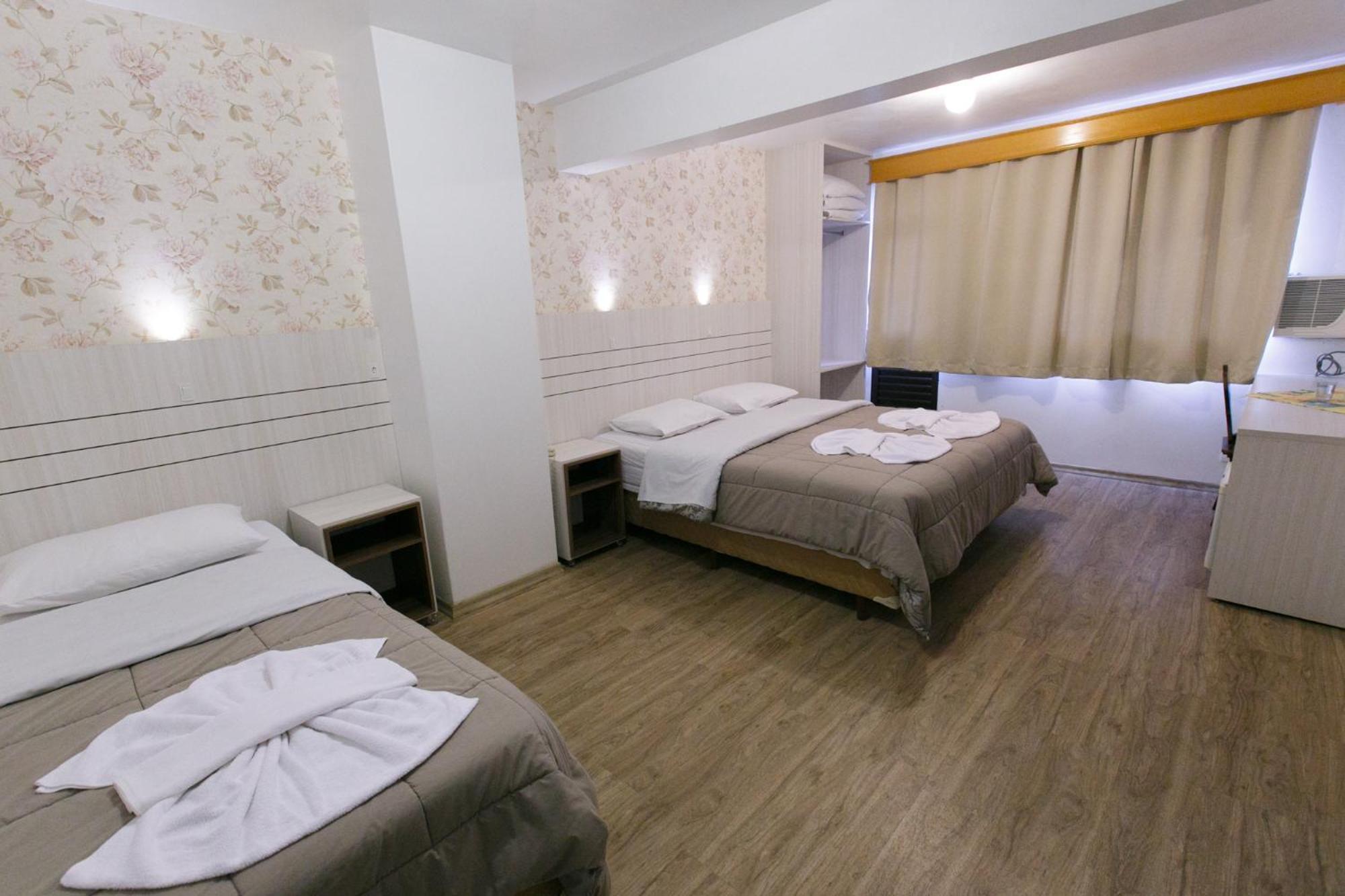 Hotel 13 Linden Трезі-Тіліас Екстер'єр фото
