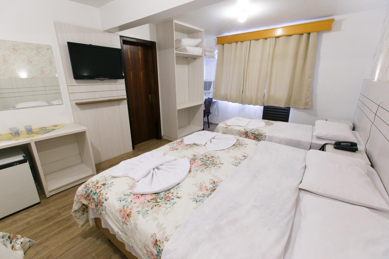 Hotel 13 Linden Трезі-Тіліас Екстер'єр фото